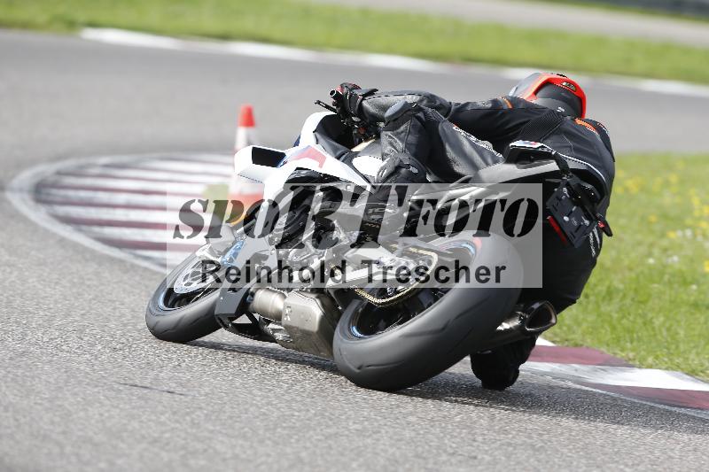 /53 16.09.2025 Track Day Domi Aegerter ADR/Gruppe gruen/58